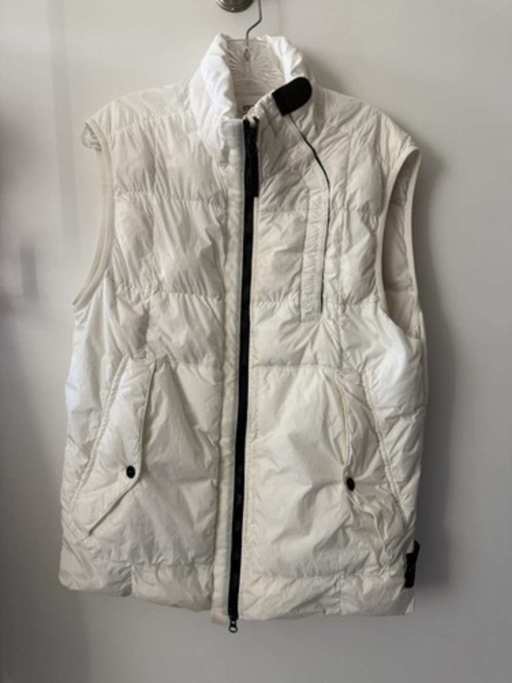 Stone Island Crinkle White Sleeveless Down Vest Size Large